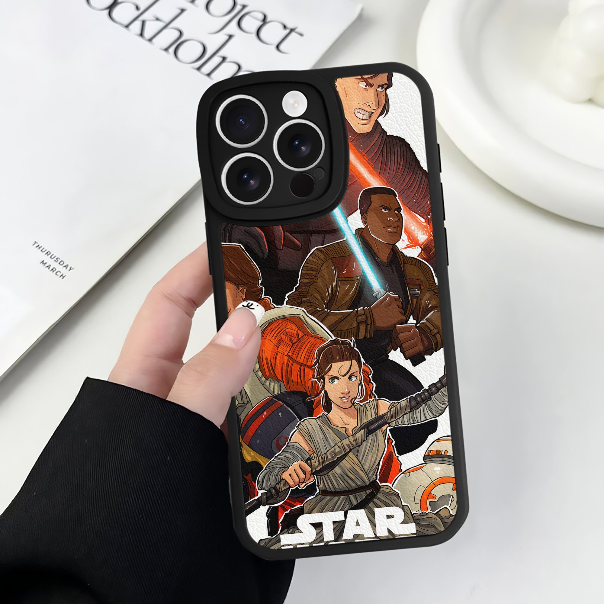 （画像用） スター・ウォーズ Star Wars 【iPhone 16シリーズ対応】シリコンスマホケース（レザー調） 材質：シリコン